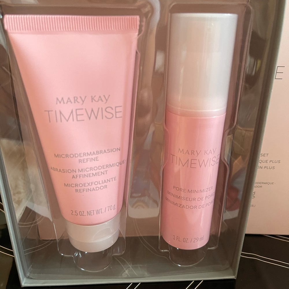 Mary Kay TimeWise Microdermabrasion  Set